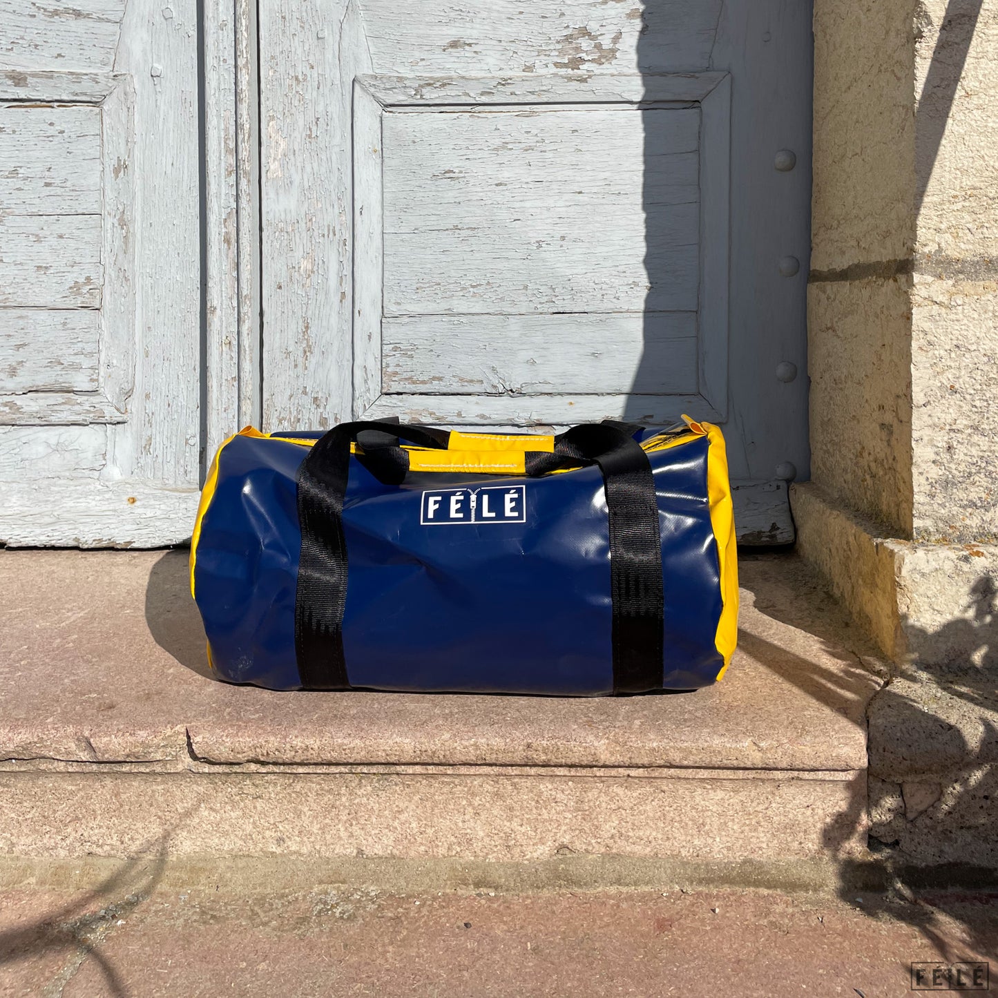 Toké Bleu Navy / jaune orangé